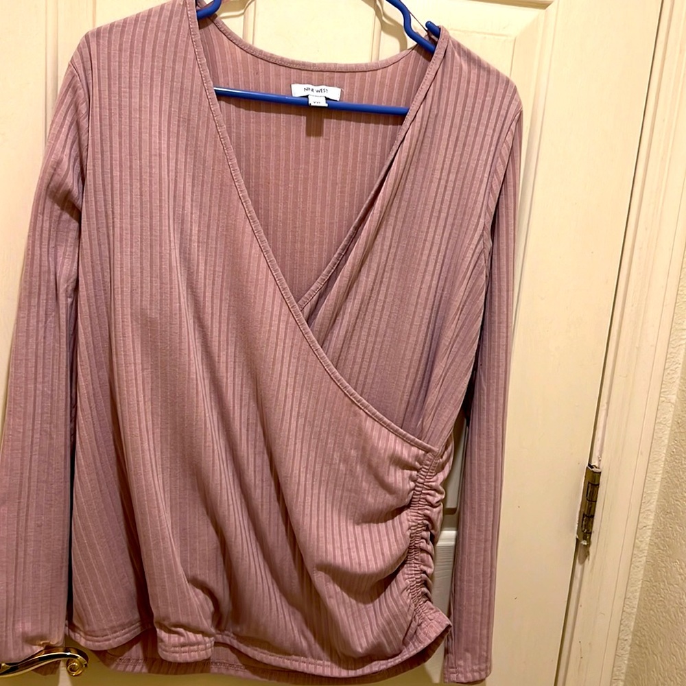 Mauve Nine West shirt. Gently used